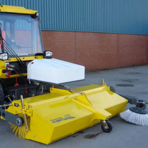 balayeuse pour tracteur / hydraulique