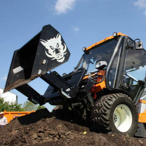 godet pour tracteur / haut déversement