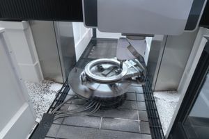fraiseuse CNC à 3 axes