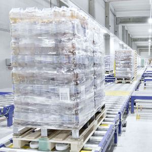 convoyeur à rouleaux / pour palettes / horizontal / modulaire