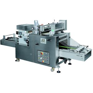 machine de moulage pour produits alimentaires