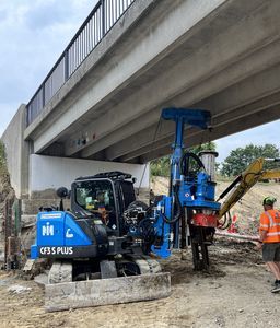 foreuse à tarière continue 1