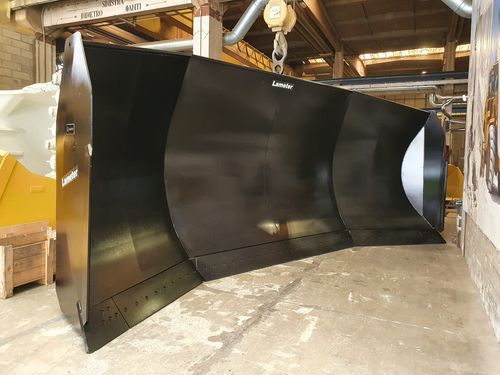 Lame de bulldozer pour chargeuse compacte - LAMETER s.r.l.