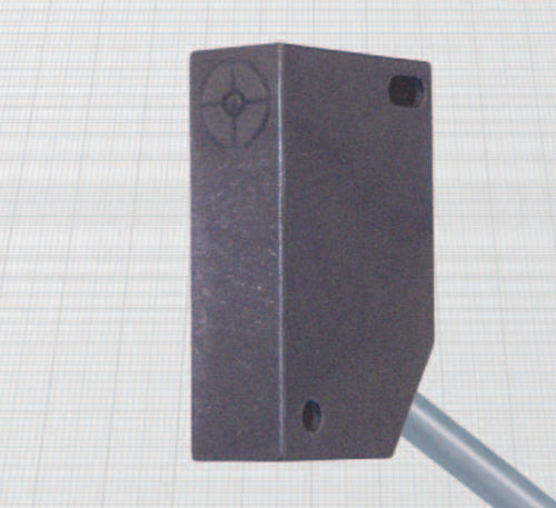 Capteur de proximité inductif - DCAT/4709KS3GD - BDC ELECTRONIC S.r.l. - électromagnétique / rectangulaire / 4 fils