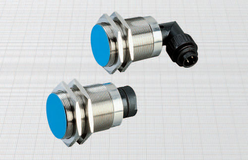 Capteur de proximité inductif - DCA45/4209KS  - BDC ELECTRONIC S.r.l. - cylindrique / 60 Vcc / en plastique
