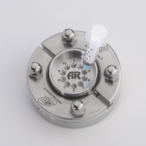 Seringue de prélèvement - TK series - AERRE INOX Srl - pour produits sensibles à la lumière / en plastique durable