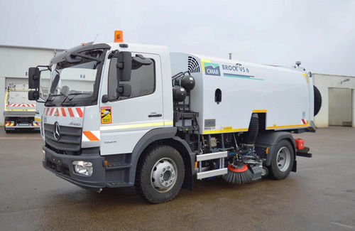 Balayeuse sur camion - VS 06 TP - CMAR - hydraulique / de voirie / de poussières