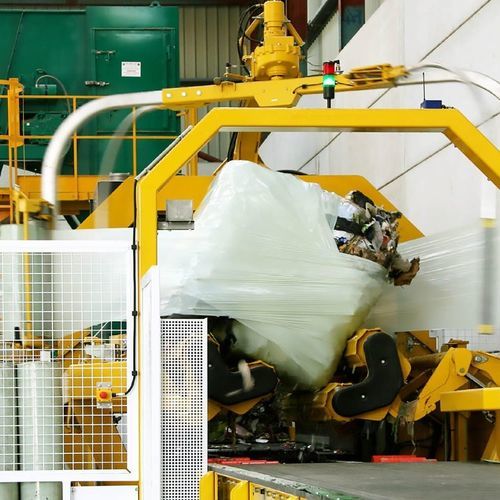 Banderoleuse horizontale - MACPRESSE EUROPA SL - automatique / pour balles de déchets / pour déchets