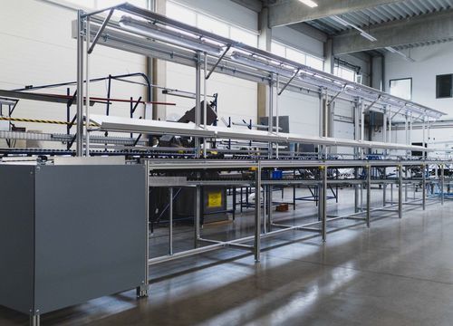 Ligne d'assemblage portable - Montagelinien - BeeWaTec AG - modulaire / entièrement automatique / automatisée