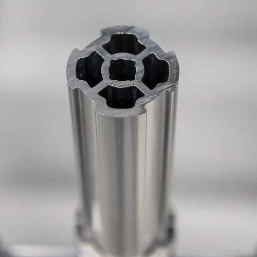 Profilé en aluminium - BeeWaTec AG - rond / pour bâti et cartérisation de machine / pour l'industrie automobile