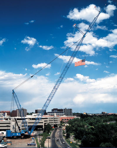 Grue sur chenilles - Lampson crane - à flèche relevable / pour chantier / de levage
