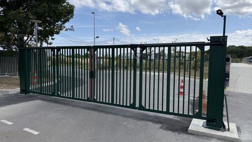 portail pliant - La Barrière Automatique