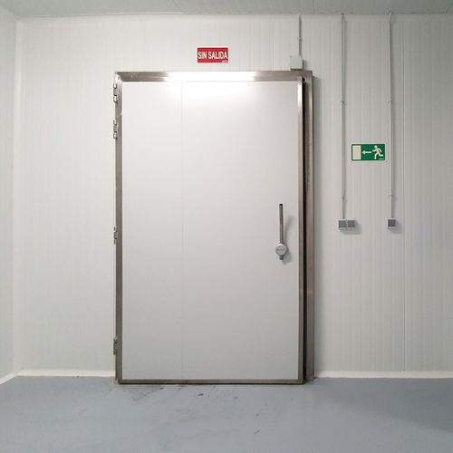 Porte avec charnière - IFIRE EI2-90 - Infraca - pivotante / en acier inoxydable / en acier