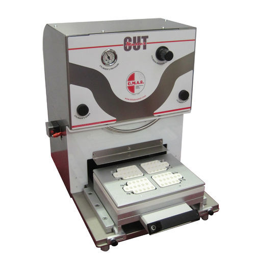 Machine de découpage pour PVC - Master cut - O.M.A.R. Pharmaceutical Blister Solution - pour aluminium / semi-automatique / à froid