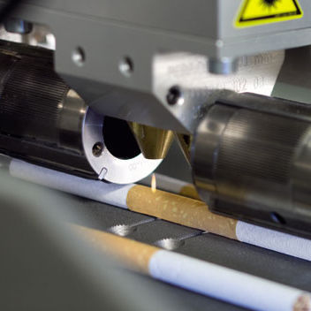 Machine de perforation pour l'industrie du tabac - HAUNI Laserport - Körber Technologies GmbH - laser