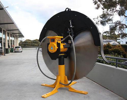 Scie circulaire - FLASHCUT 2200 RM - Austramac Earth - pour pierre et béton / hydraulique / à disque diamanté
