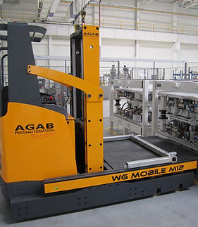 Chariot de manutention - WG MOBILE - AGAB Pressautomation AB - de moules / électrique / sur batterie
