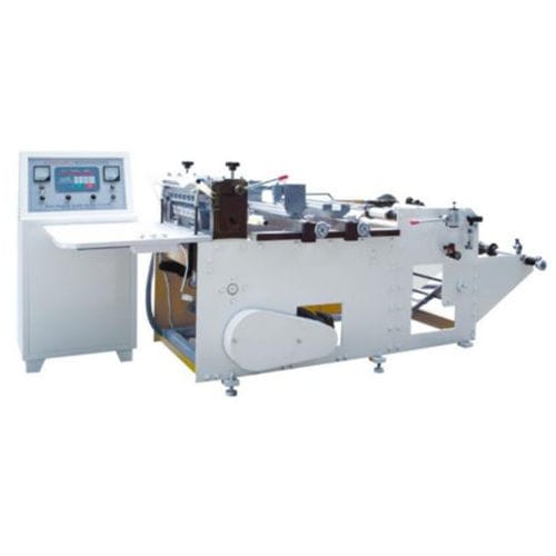 Machine de découpe à couteau - Zhejiang Deguang Machinery Co. , Ltd. - pour film en plastique / à commande numérique / scelleuse