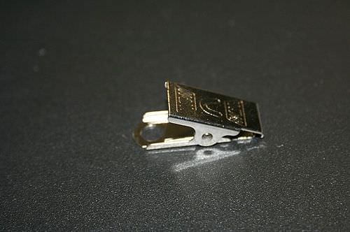 Pince crocodile accroche-carte - ETIGO