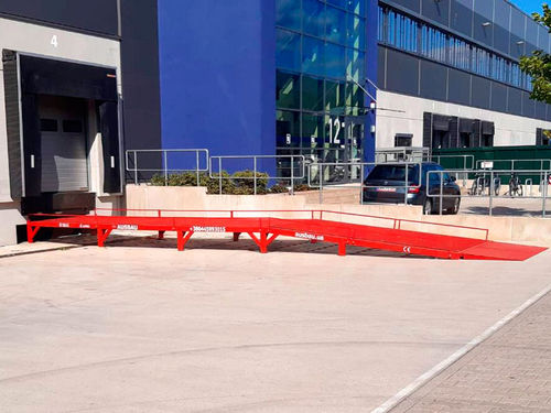 Rampe pour chariot élévateur - VR series - AV-EXIM - pour quai / pour camion / pour entrepôt