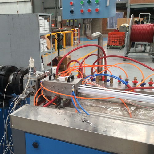 Ligne d'extrusion pour goulotte de câbles - SJYF-180, SJYF-240 - Jiangsu Xinrongplas Machinery Co., Ltd - double vis / de profilés / pour PVC