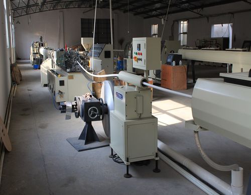 Ligne d'extrusion pour tube en composite plastique-aluminium - WTAP63, WTAP110  - Jiangsu Xinrongplas Machinery Co., Ltd - multicouche / de tubes / pour PP-R