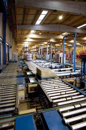 Système de convoyage pour l'industrie alimentaire et de la boisson - MECALUX - industriel / de colis / de boisson