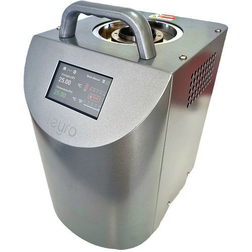 Calibrateur de température - LCB 30 Advance - Leyro Instruments - multifonction / portable / à puits sec