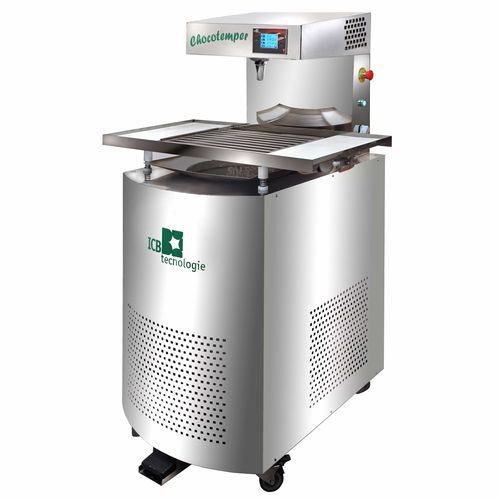 Tempereuse pour chocolat - CHOCOTEMPER 24 - icb tecnologie srl - sur table