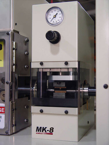 Presse de marquage automatique - AccuMark - aim inc