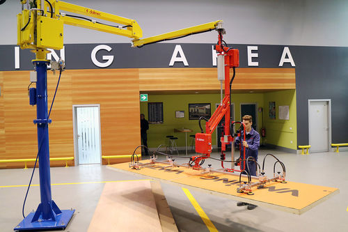 Manipulateur pneumatique - DALMEC - à ventouse / pour bois / pour matériau de construction