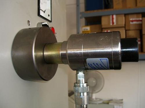 Vérin hydraulique - 130-010 - SML - double effet / pour outil de poinçonnage