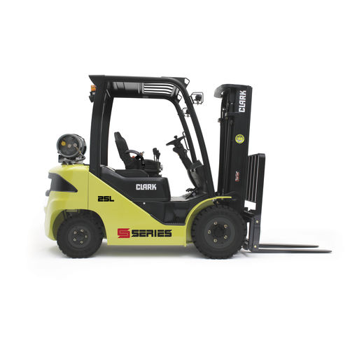 Chariot élévateur diesel - S Series - CLARK Material Handling - GPL / à conducteur porté assis / de chargement