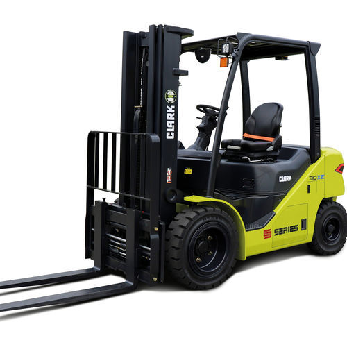 Chariot élévateur électrique - SXE series - CLARK Material Handling - à conducteur porté assis / pour allée très étroite / pour palette