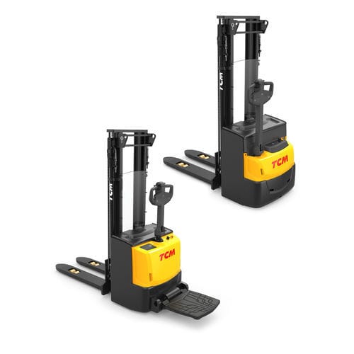 Gerbeur de palettes - SP series - TCM Forklifts - électrique / avec plate-forme pour conducteur / à conducteur accompagnant
