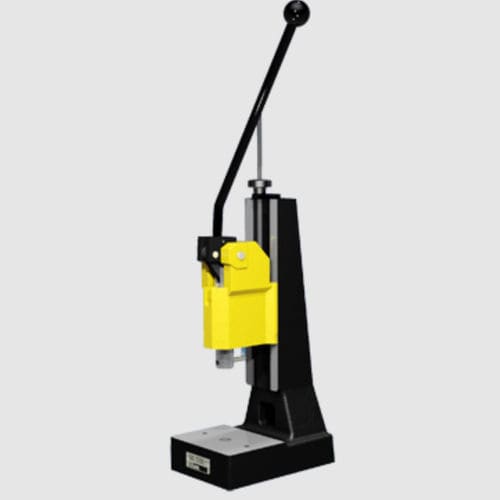 Presse à commande manuelle - CL 1200 K yellow - mäder Pressen - de formage / à piston / à genouillère