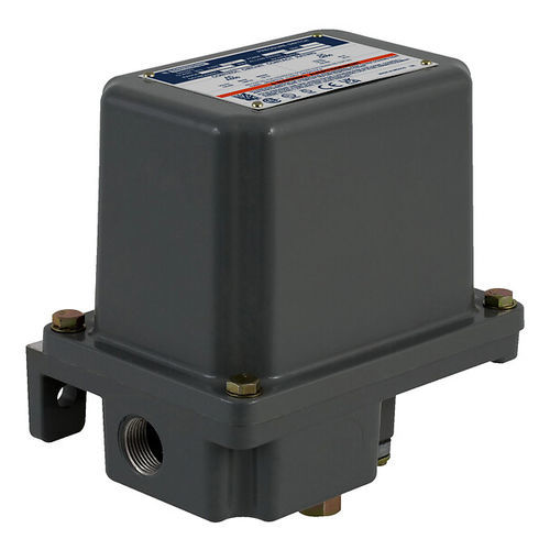 Pressostat électromécanique - 9012GAR24 - Telemecanique Sensors - à membrane / NO / NF
