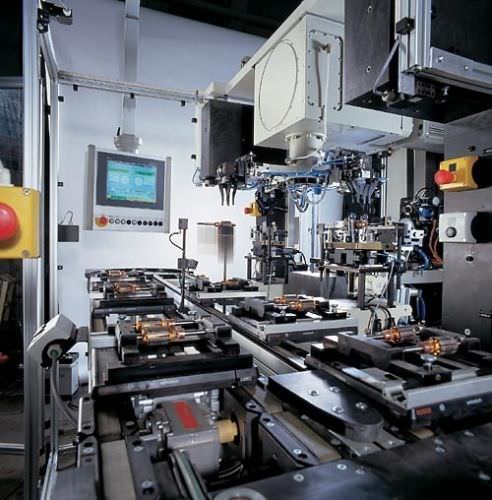 Machine à équilibrer horizontale - 440 KBTU - SCHENCK RoTec GmbH - dynamique / pour induit / automatique