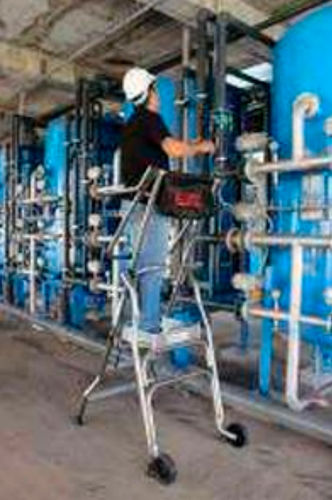 Échelle en aluminium - L'Echelle Européenne - à plate-forme / de sécurité