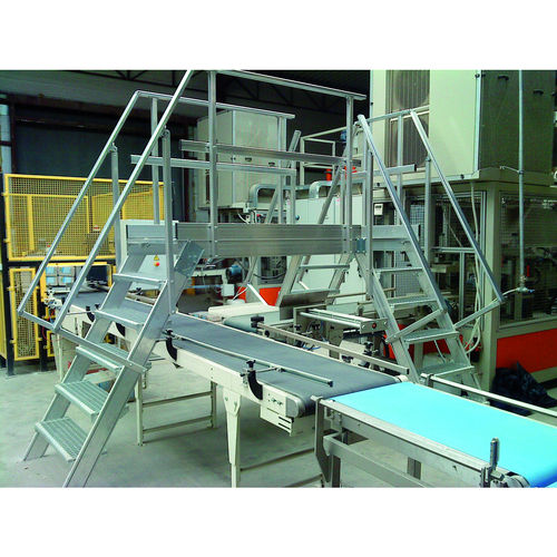 Passerelle d'accès - ENJAMBTRIPLEACC - L'Echelle Européenne