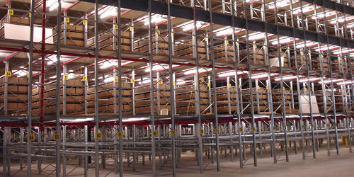 Rayonnage pour entrepôt de stockage - DEXION - à étagères / de stockage à plat / par accumulation