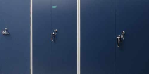 Armoire de stockage - LOCK series - DEXION - de bureau / au sol / montage sous établi