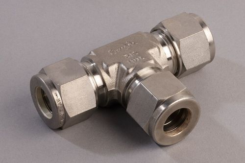 Raccord pneumatique - 09V9030 - M&C TechGroup Germany GmbH - à visser / en T / en acier inox