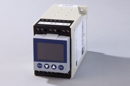 Régulateur de température avec afficheur LCD - 70304.2 	  - M&C TechGroup Germany GmbH - PID / sur rail DIN / auto-réglant