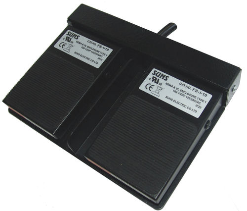 Interrupteur à pédale de commande - FS-1-15(TWIN) - SUNS - électrique / 2 pédales / compact
