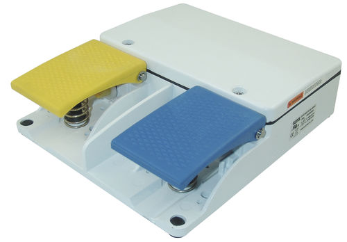 Interrupteur à pédale de commande - FSC-62 - SUNS - à potentiomètre / 2 pédales / étanche