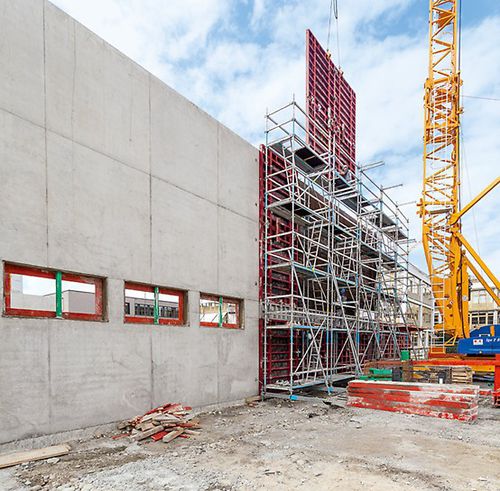 Échafaudage fixe - PERI - de façade / modulaire
