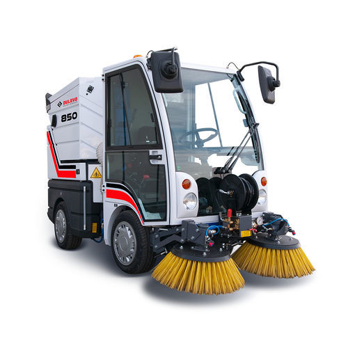 Balayeuse aspiratrice de voirie - Dulevo 850 EU4 - DULEVO INTERNATIONAL - autoportée / à moteur diesel / de déchets