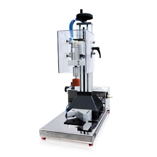 Boucheuse à vis - AV30 - Dumek - semi-automatique / pour bouchons / bouteille