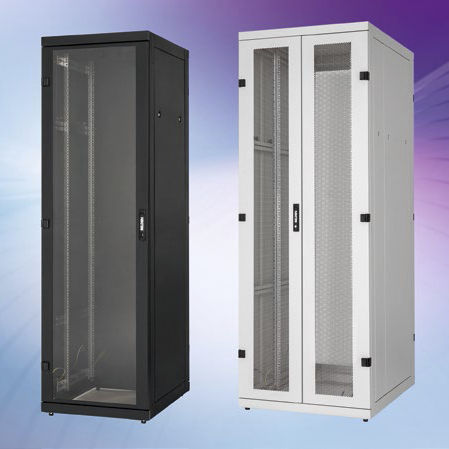 Système d'armoire au sol - Belden Electronics GmbH Standort Neckartenzlingen
